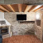 Holiday home Casa Paris By Incostadamorte *