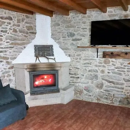 Casa Paris By Incostadamorte Dumbría